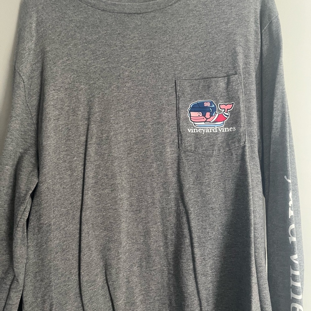 Vineyard Vines Gray Long Sleeve Tee with Whale Logo